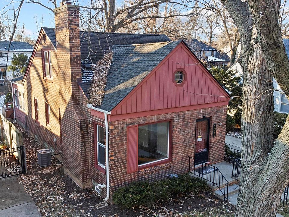 1st image of 1023 N Vermont Ave