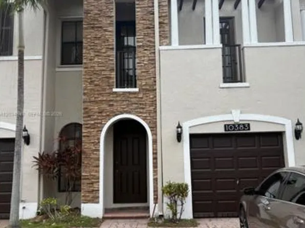 10383 NW 30th Ter, Doral, FL 33172