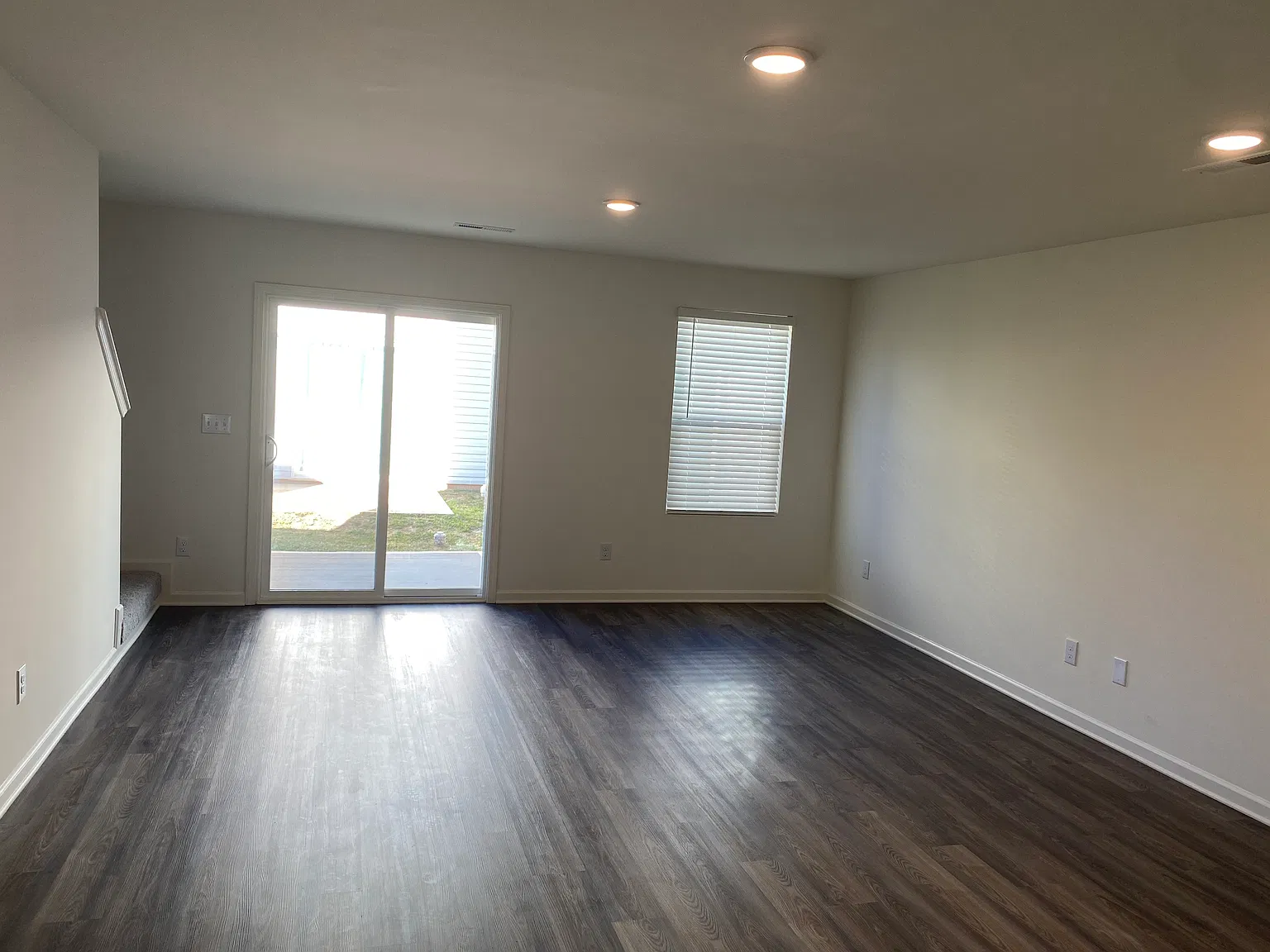 3 bed, 1648 sqft, $1,795 — Photo 2