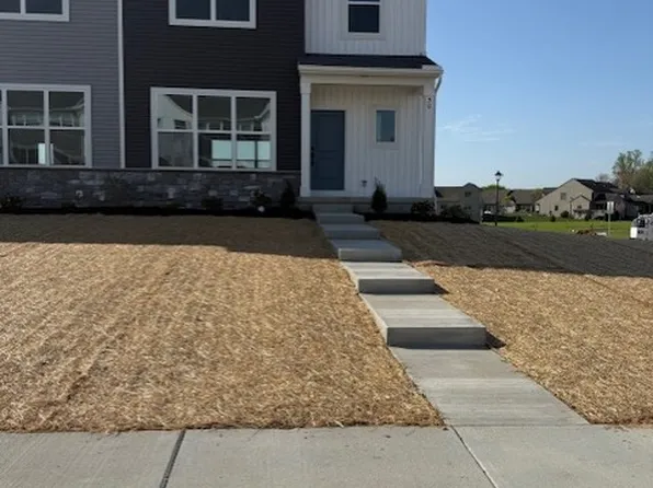 50 N Conifer Dr, Elizabethtown, PA 17022