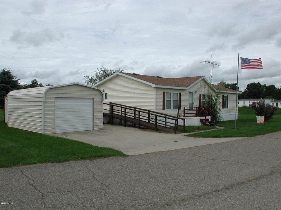 1st image of 400 South St Lot 41