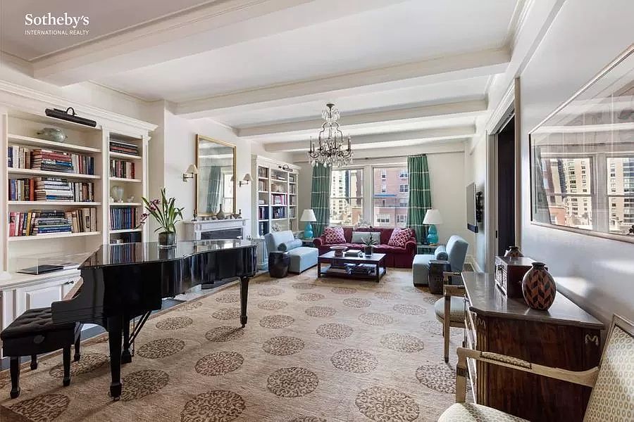 1st image of 1130 Park Ave #102