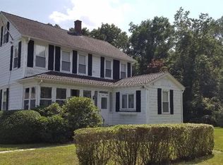 35 Elmer Ave, Warwick, RI 02886