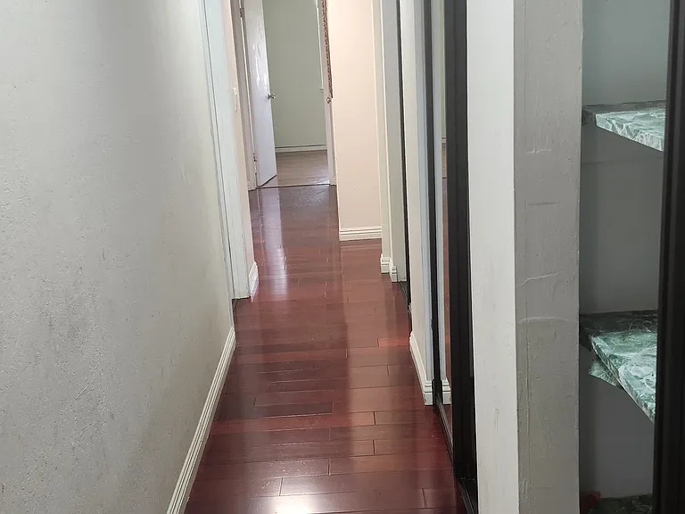 6662 Mount Hope Dr — Photo 7