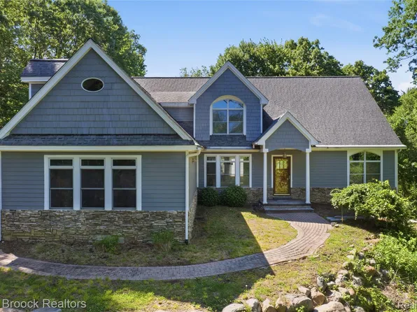11910 Scott Rd, Davisburg, MI 48350