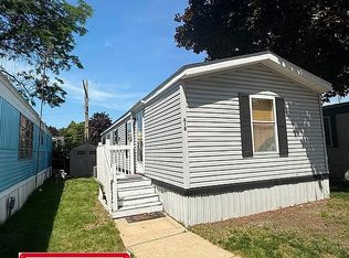 2740 Packard St UNIT A18, Ann Arbor, MI 48108