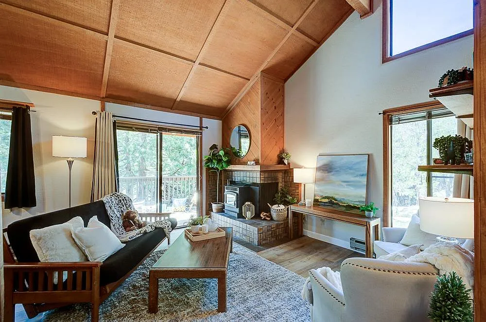 40662 Village Pass Ln photo 1