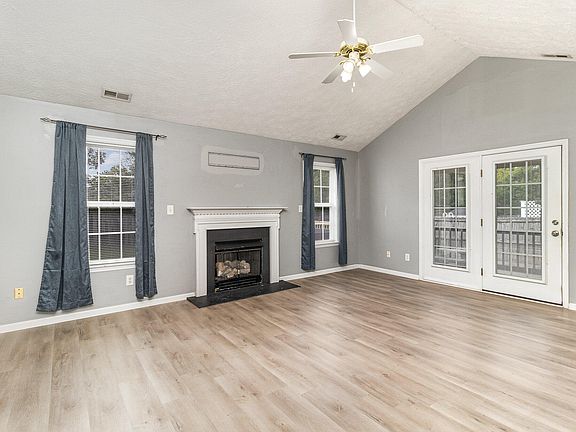 5th image of 5620 Shady Pine Ct