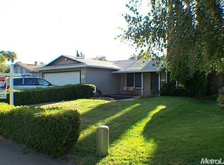 8944 Salmon Falls Dr, Sacramento, CA 95826