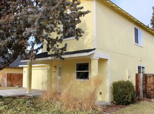 3128 NE Wells Acres Rd, Bend, OR 97701