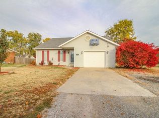 538 Thorngate Rd, Granite City, IL 62040