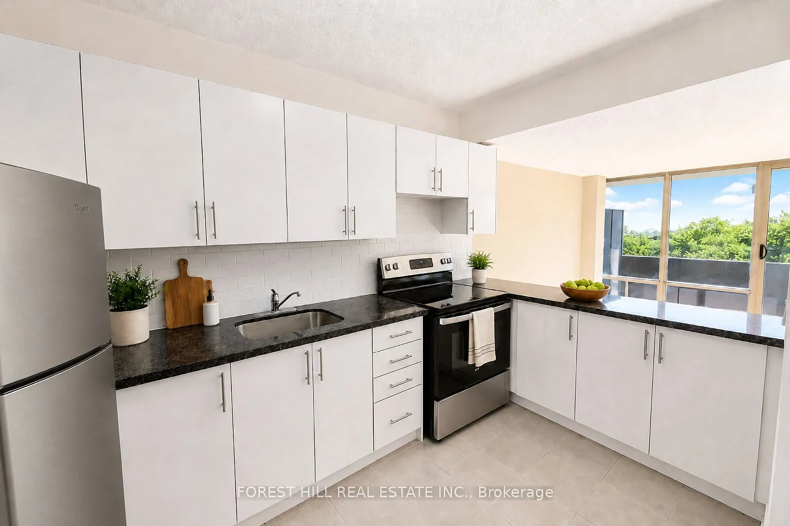 2 bed, $2,349 — Photo 2