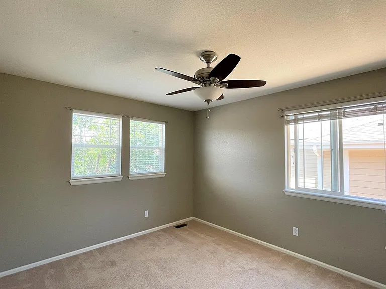 2854 Windridge Cir — Photo 9