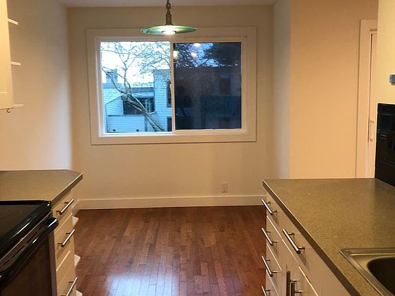 4th image of 3711 26th Pl W APT 103