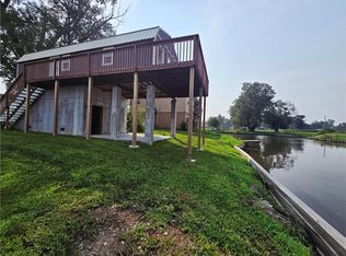 124 Stanton Dr, Craig, MO 64437