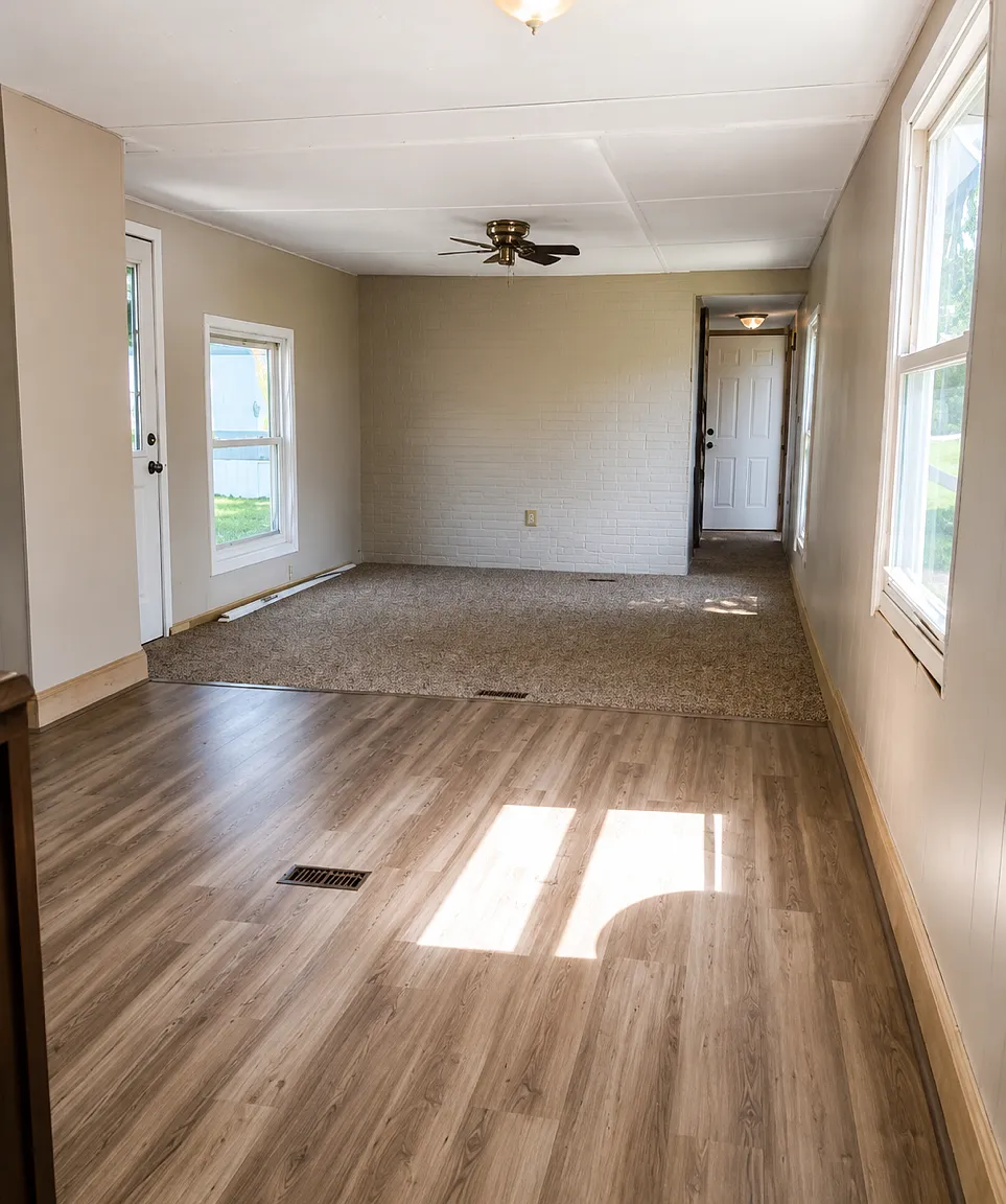 3 bed, $975 — Photo 1