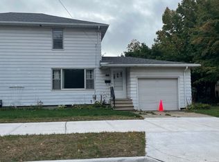 1504 Langley Ave, Saint Joseph, MI 49085