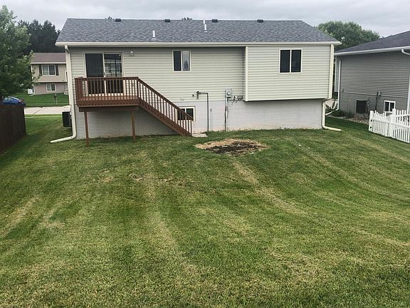 2nd image of 2040 Cynthia Ln