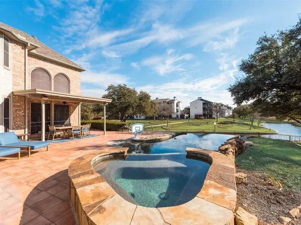 708 Canal St, Irving, TX 75063