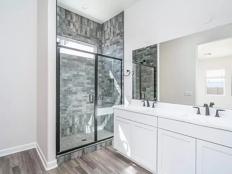 15565 S 181st Ln — Photo 12