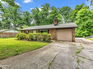 5412 Foxwood Rd, Knoxville, TN 37921