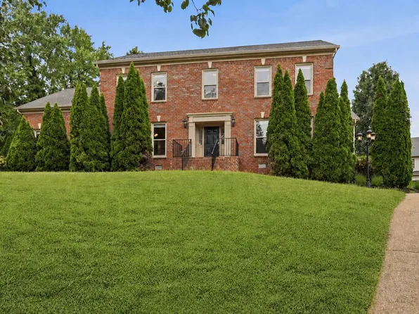 704 Postal Ct, Brentwood, TN 37027