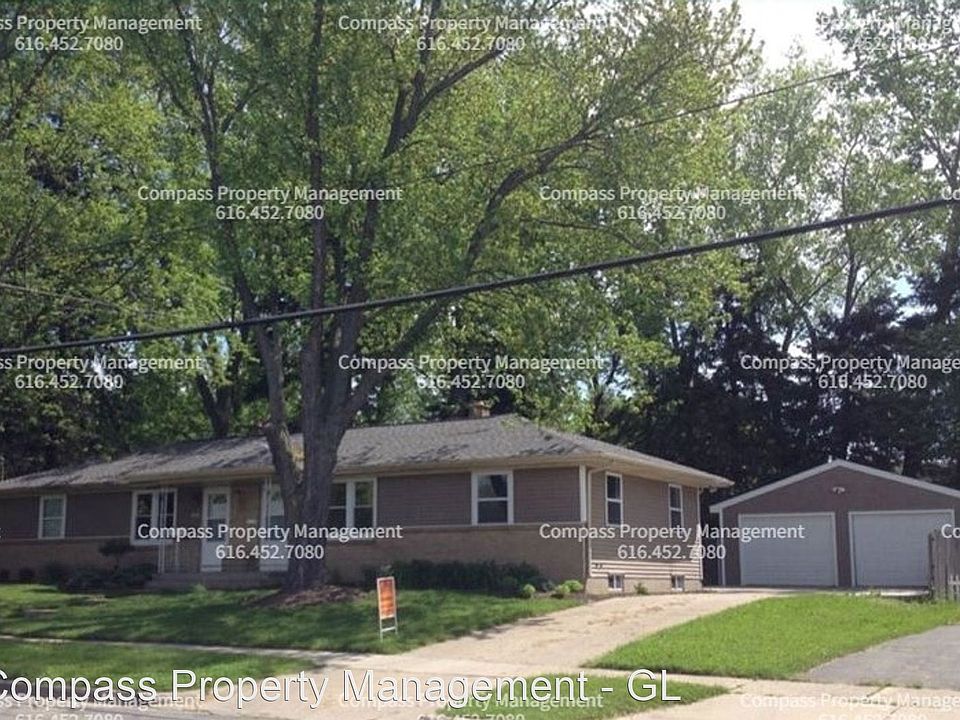 1st image of 1642 Diamond Ave NE