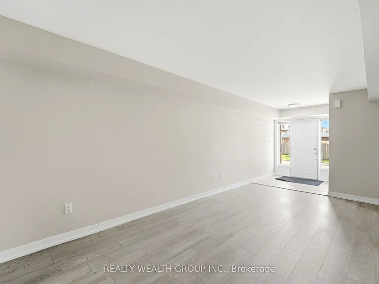 60 Parrotta Dr #253 — Photo 8