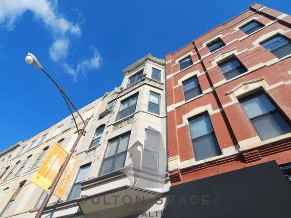 705 N Milwaukee Ave, Chicago, IL