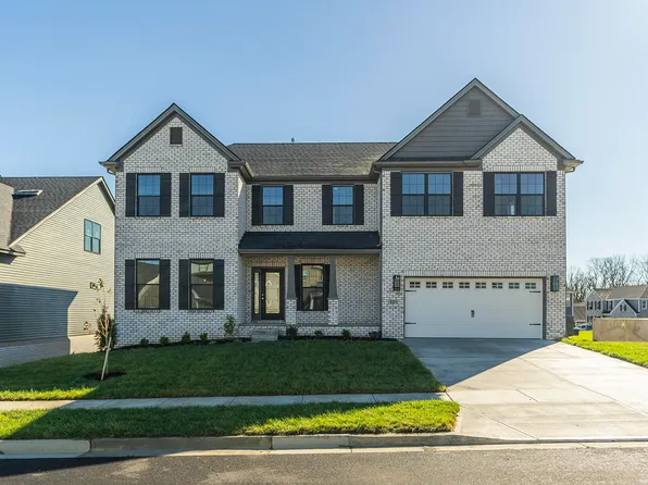 321 Blackthorn Dr, Nicholasville, KY 40356