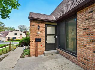 Whispering Hills, Milwaukee, WI 53223