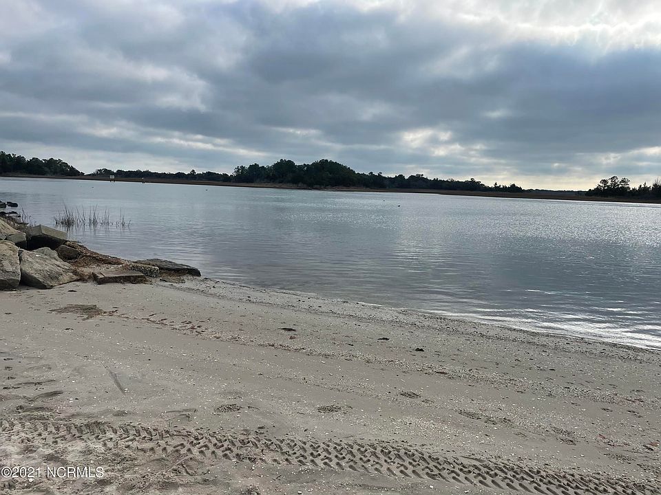 226 Shell Rock Landing Road, Hubert, NC 28539 Zillow