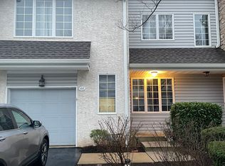 44 Buttonwood Dr, Exton, PA 19341