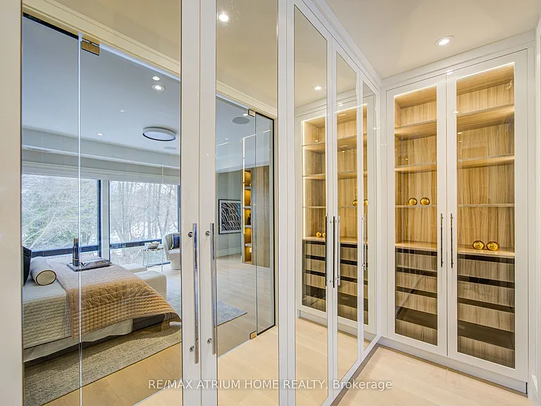 6 Hillholm Rd — Photo 12