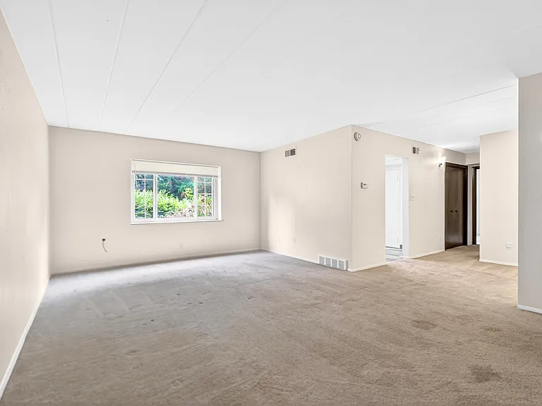 301 Bigham St #7 — Photo 9