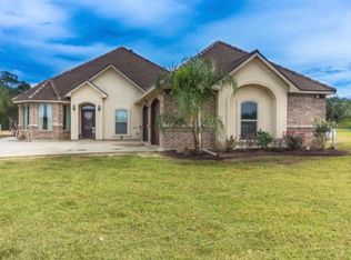 220 Sycamore Ln, Egan, LA 70531