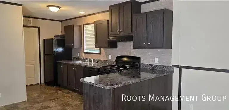 2088 E Empire Ave #118 — Photo 3
