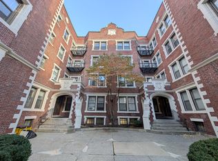 82 Prescott St #6D, Cambridge, MA 02138