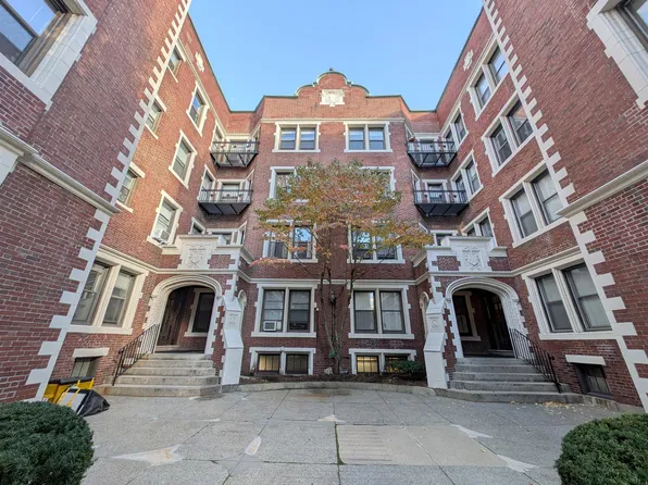 82 Prescott St, Cambridge, MA