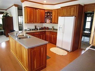3rd image of 12121 Marydale Dr