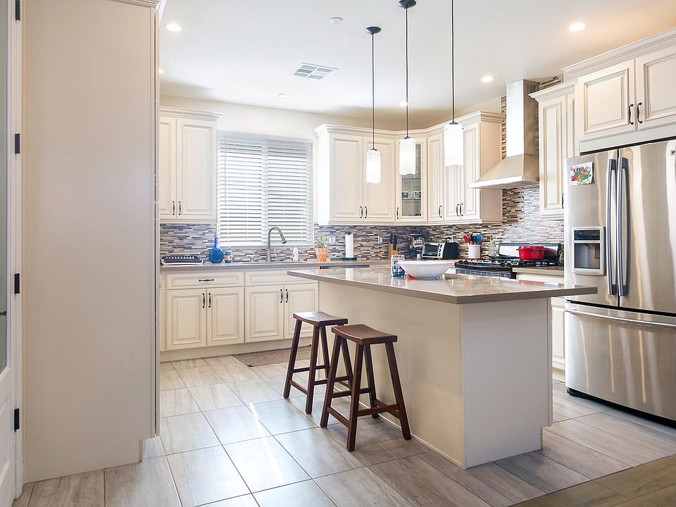 1st image of 6546 Beck Ave