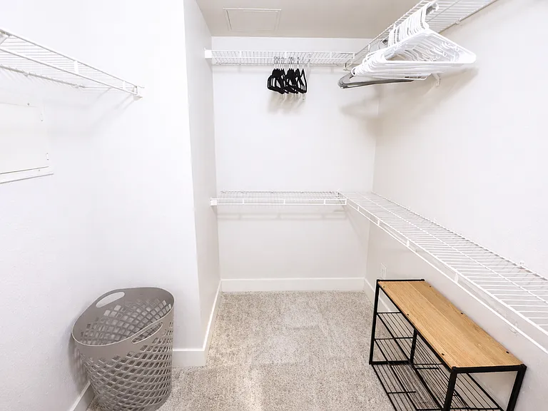 10740 Wilshire Blvd #127 — Photo 24