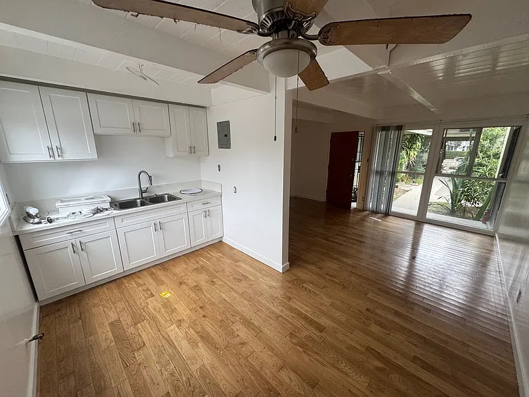 5415 West San Vicente — Photo 8