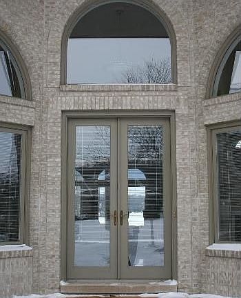 2nd image of 2418 Mayfair Dr