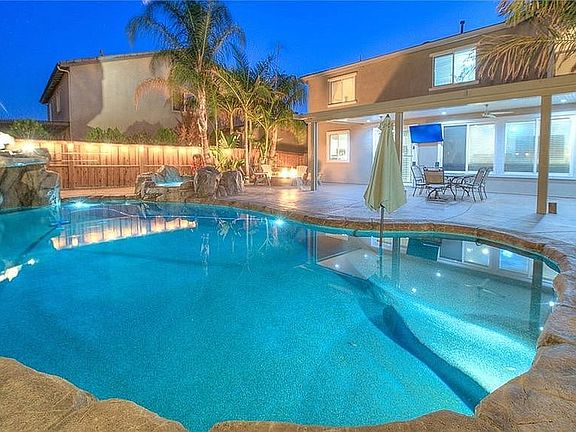 2nd image of 28668 Fern Glen Cir