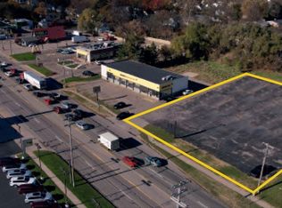 435 28th St SE, Grand Rapids, MI 49548