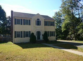 7 Moloney St, West Roxbury, MA 02132