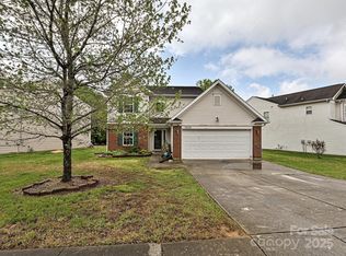 7024 Sunman Rd, Charlotte, NC 28216