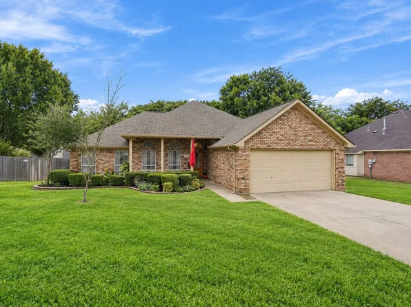 1639 Catherine St, Midlothian, TX 76065