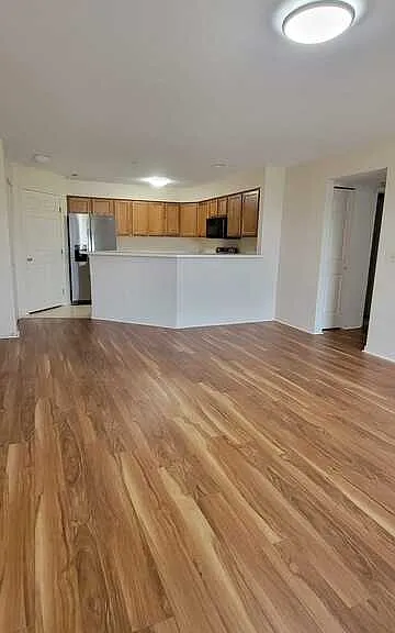 1575 Long Meadow Trail Dr #ENTIRE — Photo 4